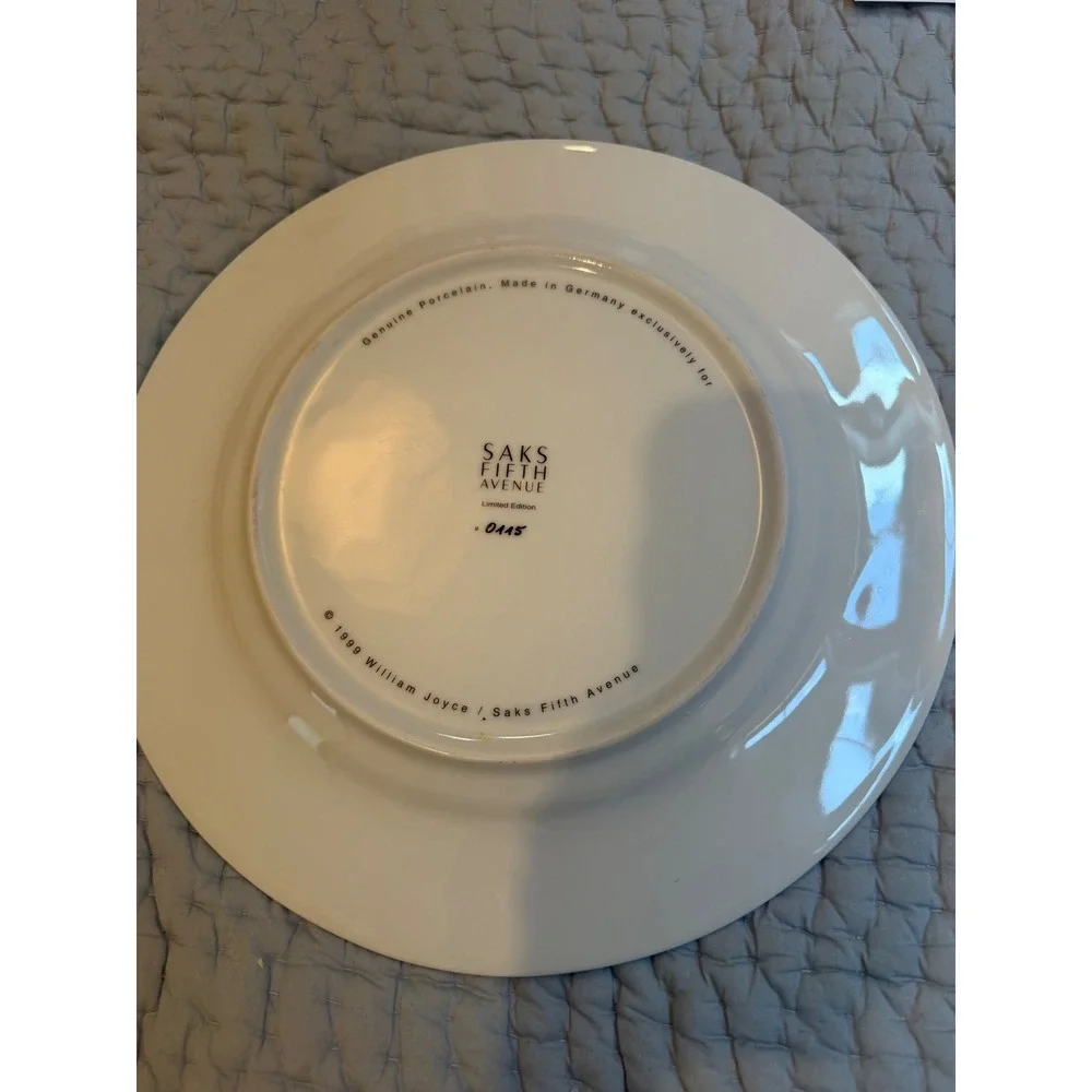 Saks Fifth Avenue William Joyce Millennium 2000 Holiday Porcelain Plate Germany